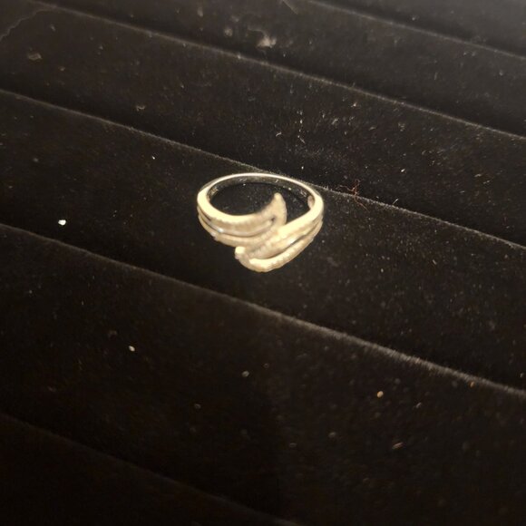 Women’s White Gold Rhodium Over Sterling Silver Diamond Ring – Size 7, 0.45 CTW - Picture 7 of 12